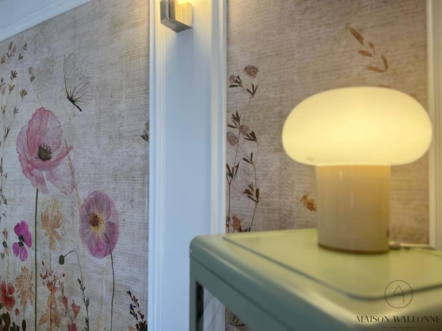 L'Haussmanien Romantique - Hec, Jardin Botanique リエージュ エクステリア 写真